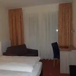 Schade's Wohlfuehlhotel 3*