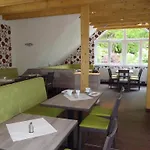 Schade's Wohlfuehlhotel 3*