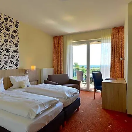 Schade's Wohlfuehlhotel Отель