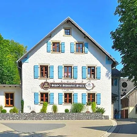 Schade's Wohlfuehlhotel Зельб