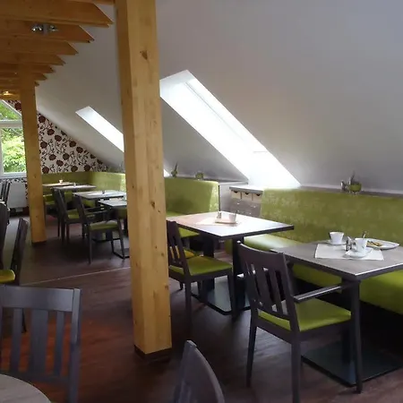 Schade's Wohlfuehlhotel 3* Selb