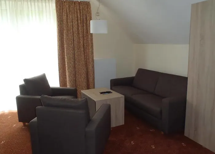 Schade's Wohlfuehlhotel 3*